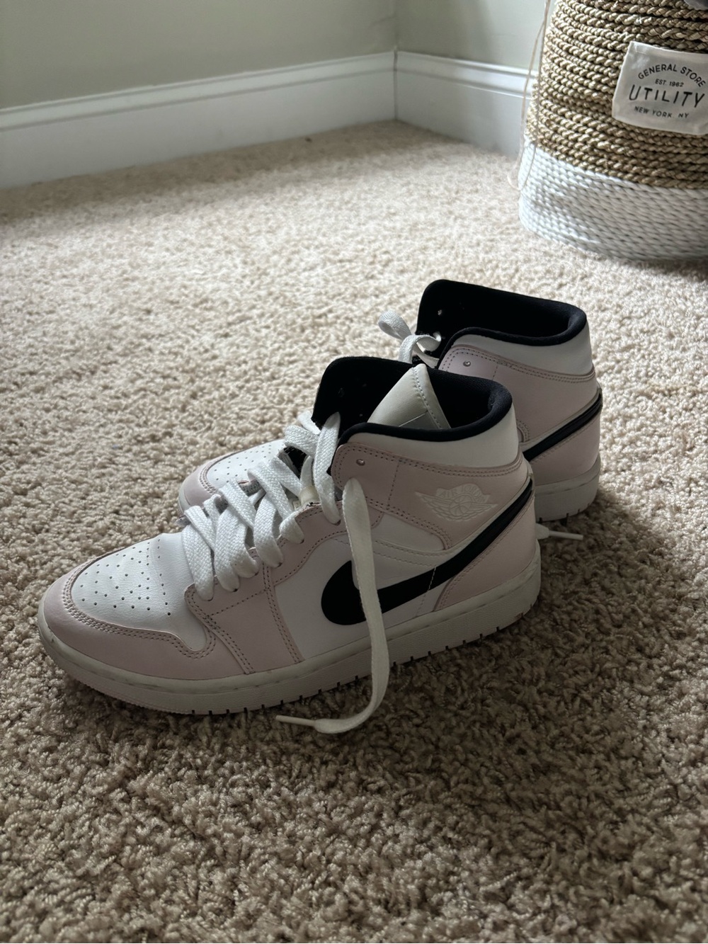 Nike Air Jordan 1 Mid - White, Light Pink & Black